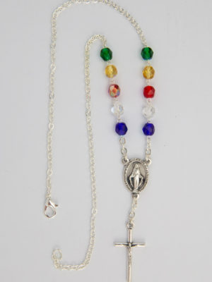 collana miracolosa con grani in semicristallo con colori assortiti