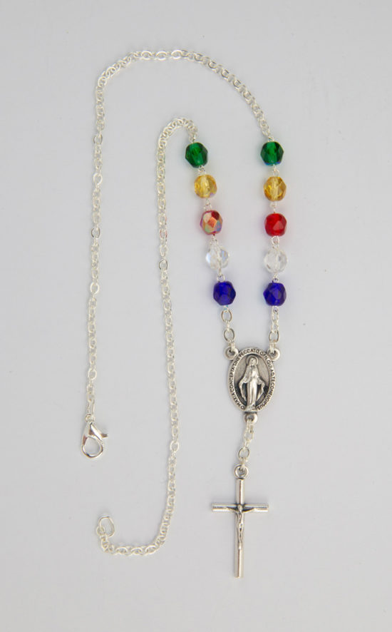 collana miracolosa con grani in semicristallo con colori assortiti